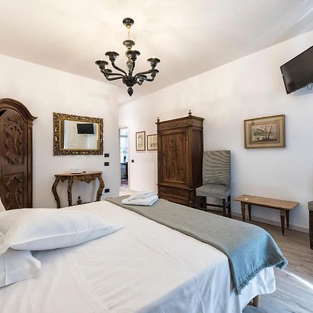 Rooms Alla Loggia Del Castello Тренто Екстериор снимка