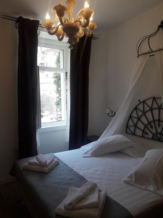 Rooms Alla Loggia Del Castello Тренто Екстериор снимка