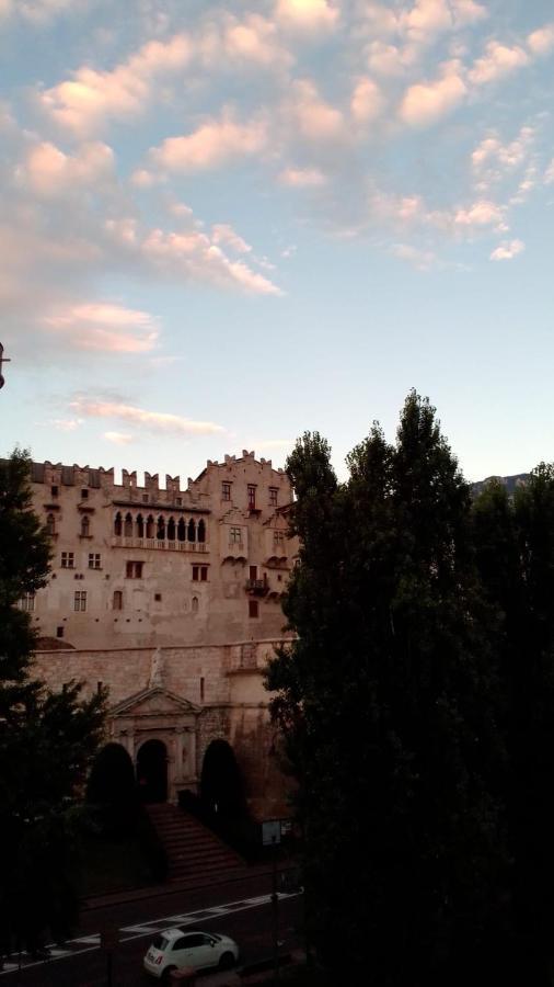 Rooms Alla Loggia Del Castello Тренто Екстериор снимка