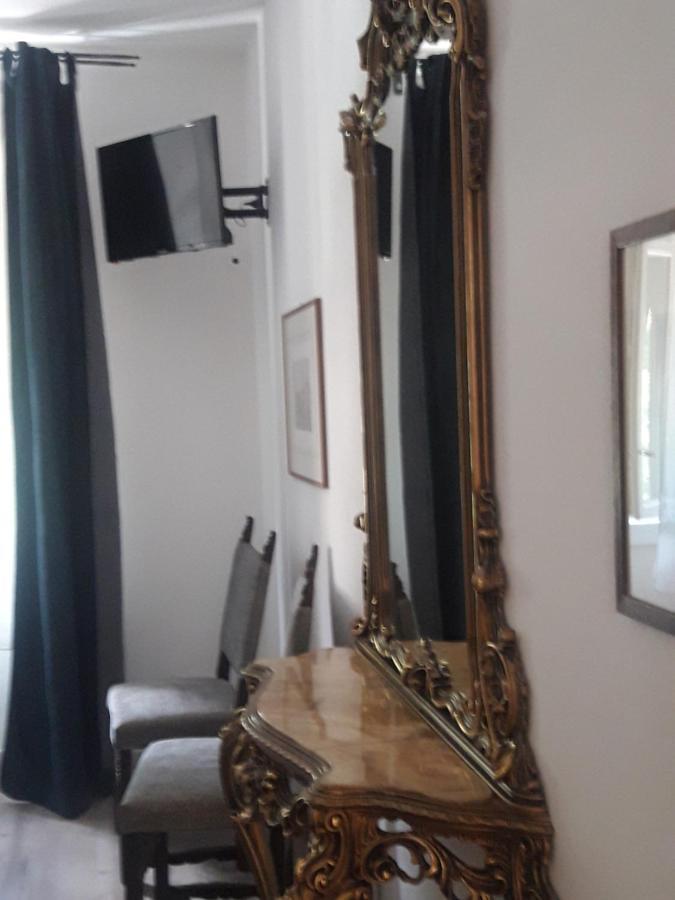 Rooms Alla Loggia Del Castello Тренто Екстериор снимка